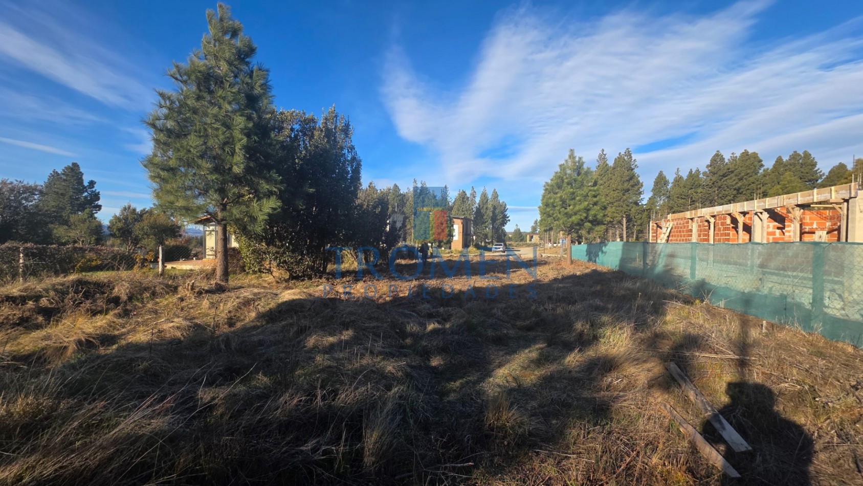 Lote en Solares del Este. Con vista
