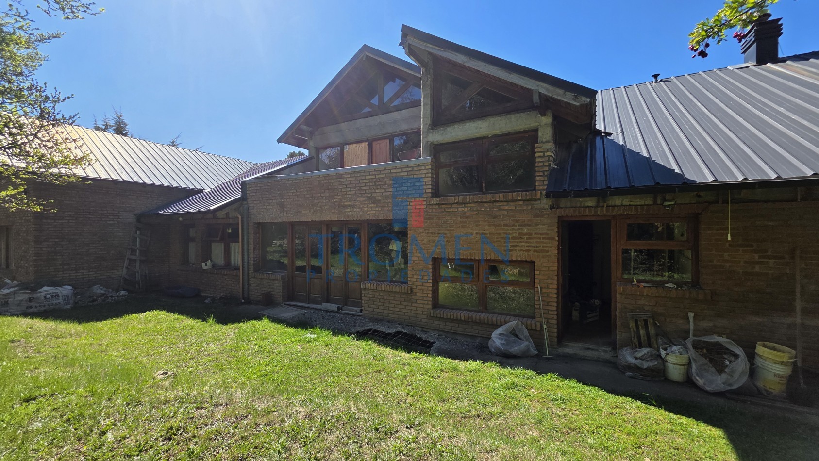 Casa en barrio Las Margaritas