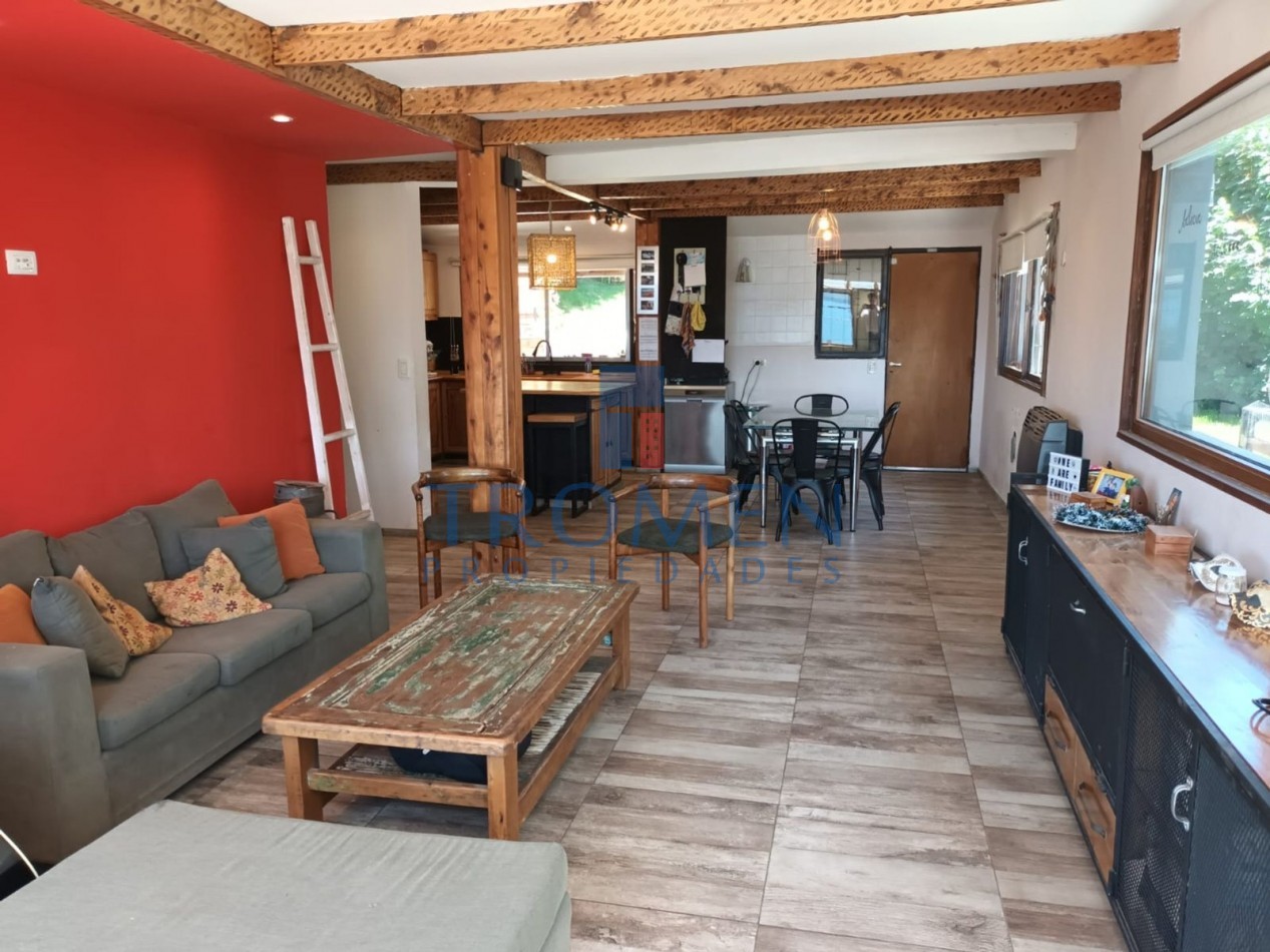 CASA + DEPARTAMENTO EN MELIPAL CON VISTA AL LAGO
