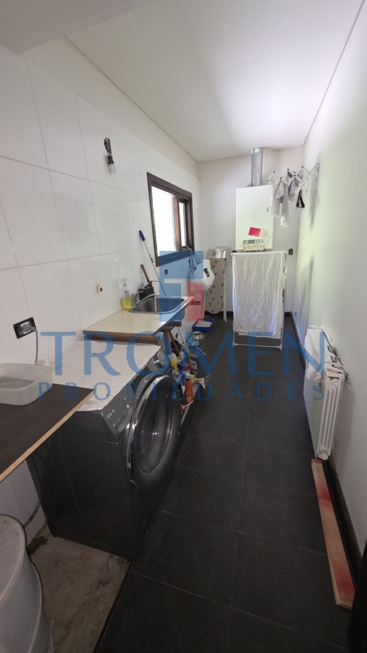 Salon de eventos - Restaurant y Casa de Te + Departamento 