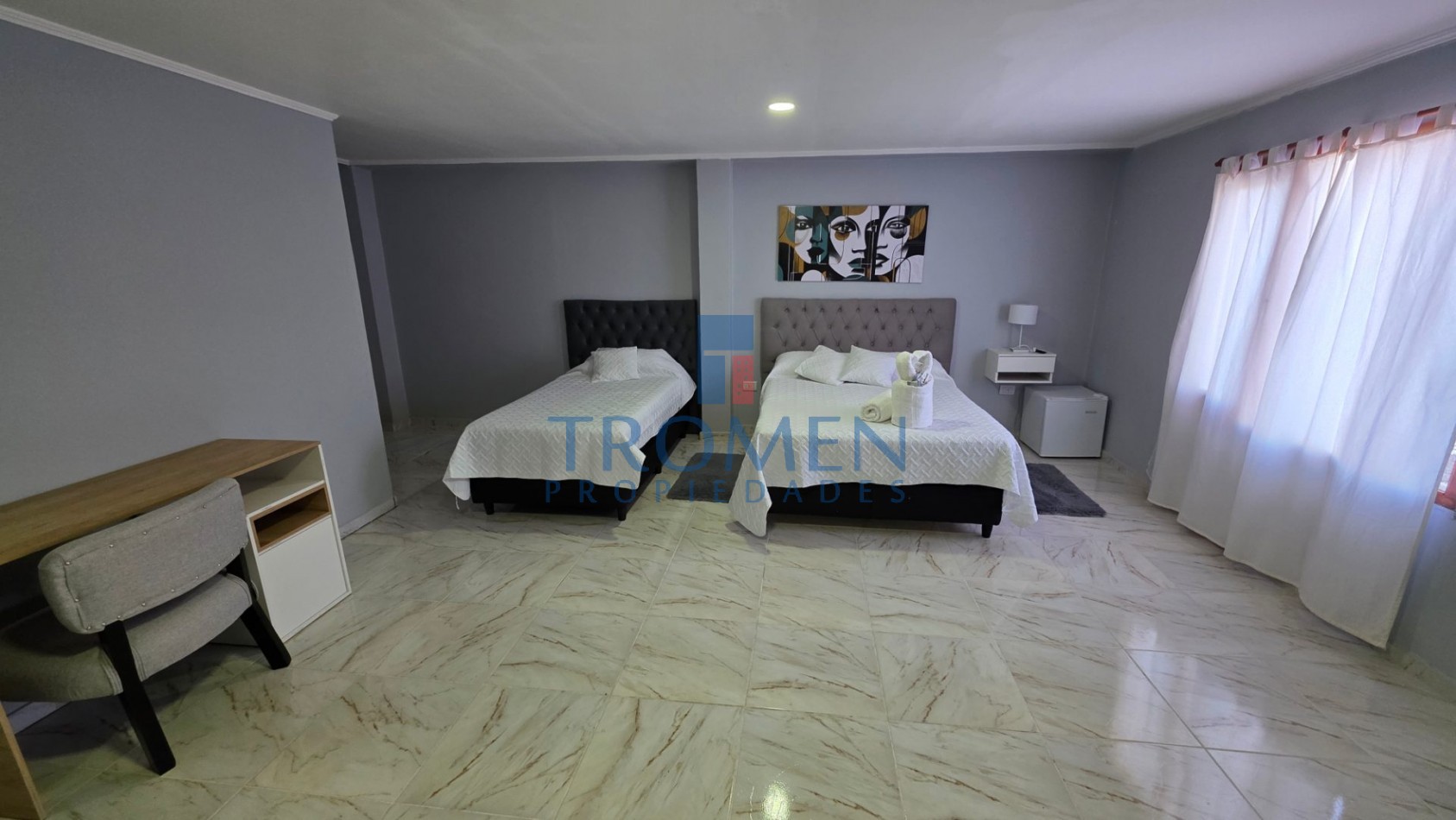 Hotel - Resto Bar en Ingeniero Jacobacci 