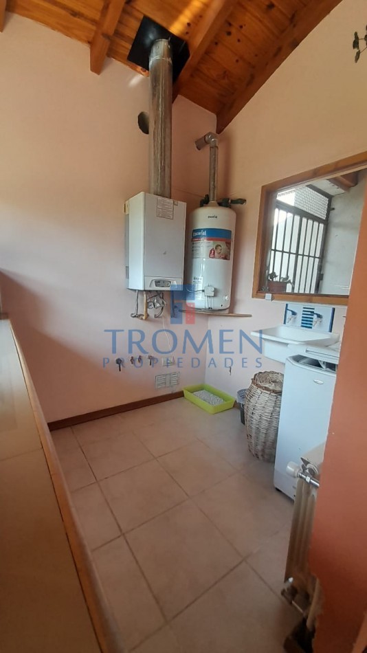 Casa en PH en Dina Huapi