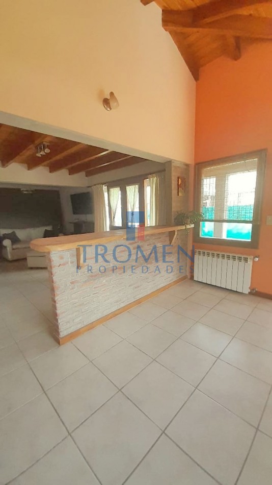 Casa en PH en Dina Huapi