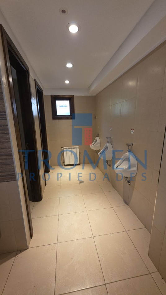 Salon de eventos - Restaurant y Casa de Te + Departamento 