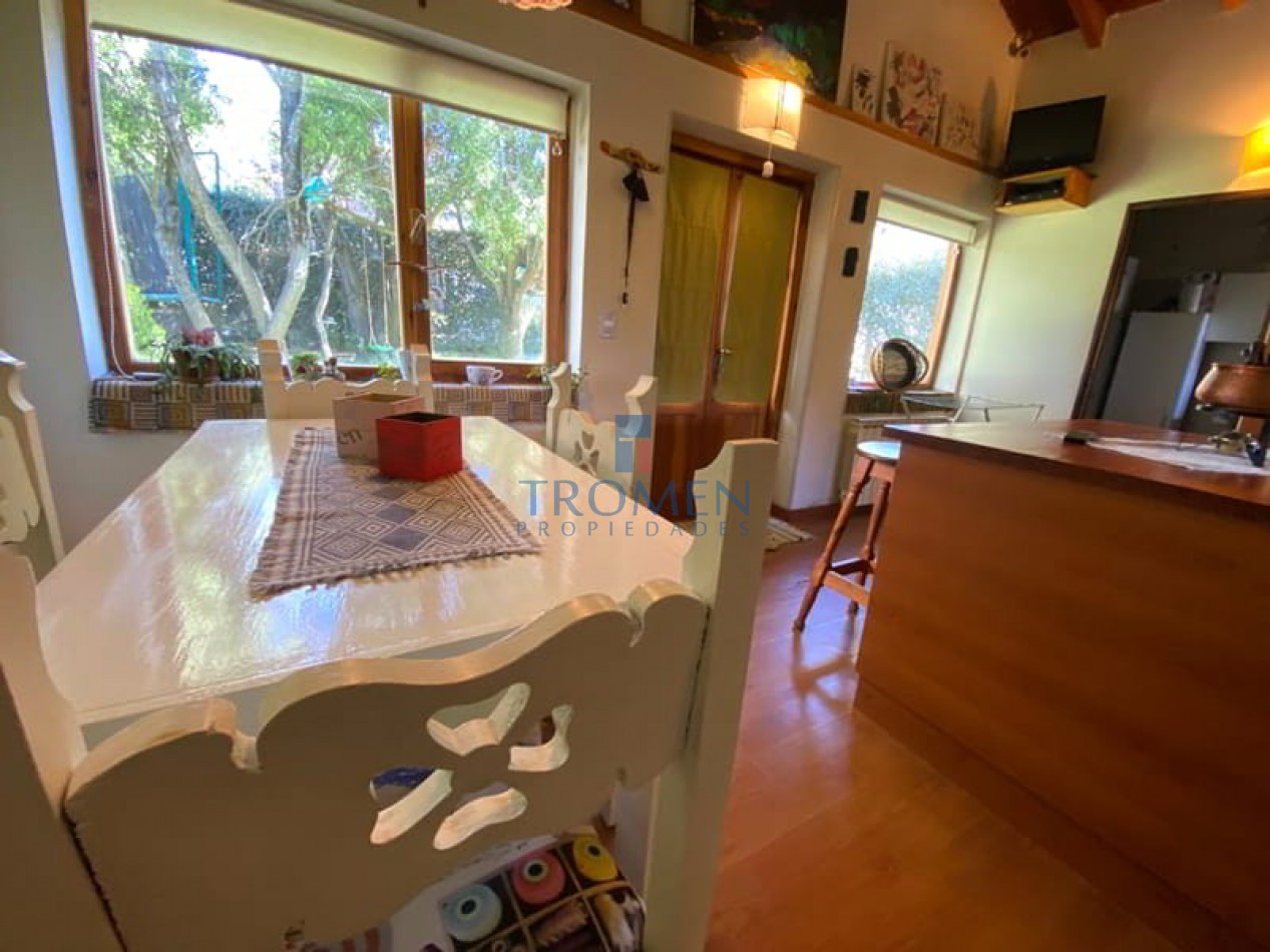 Casa amplia + Deptos + Tiny House. Apta turismo 