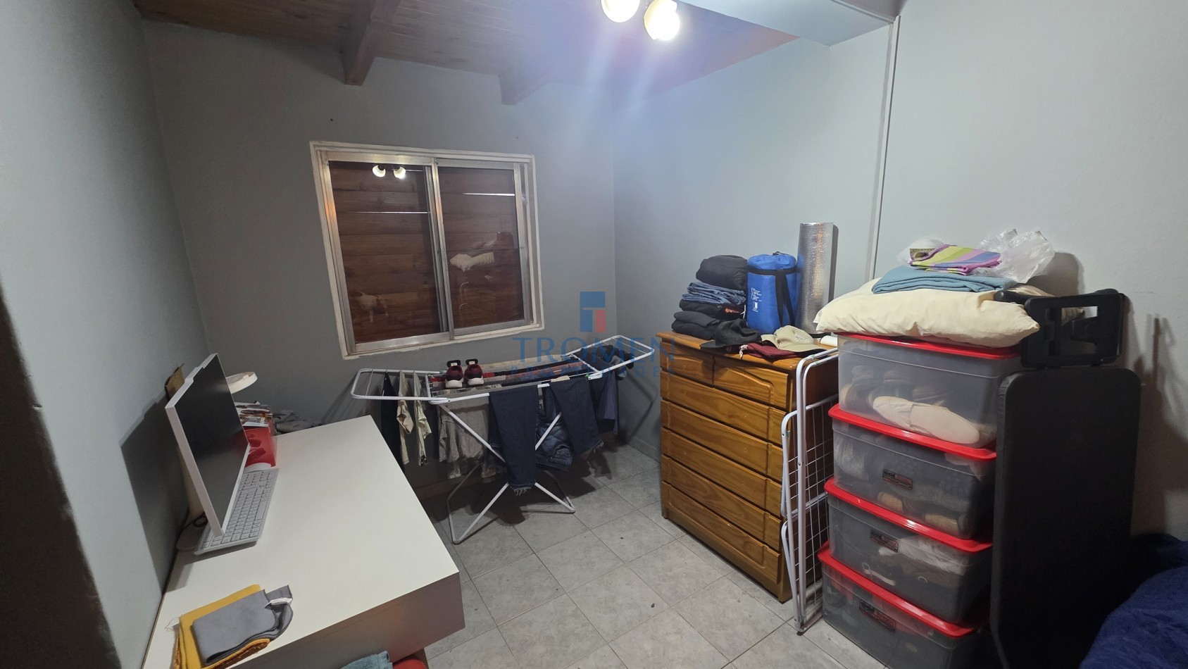 Casa de 3 Dorm. Barrio 400 Viviendas