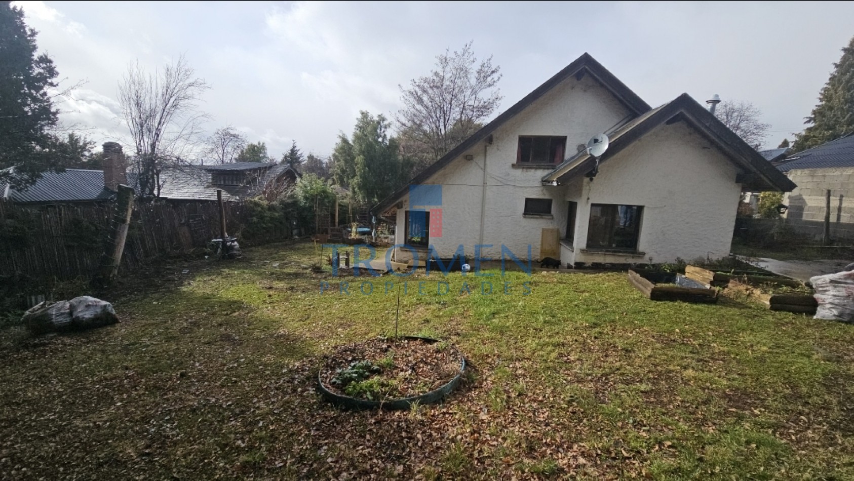 Casa en barrio Jardin Botanico