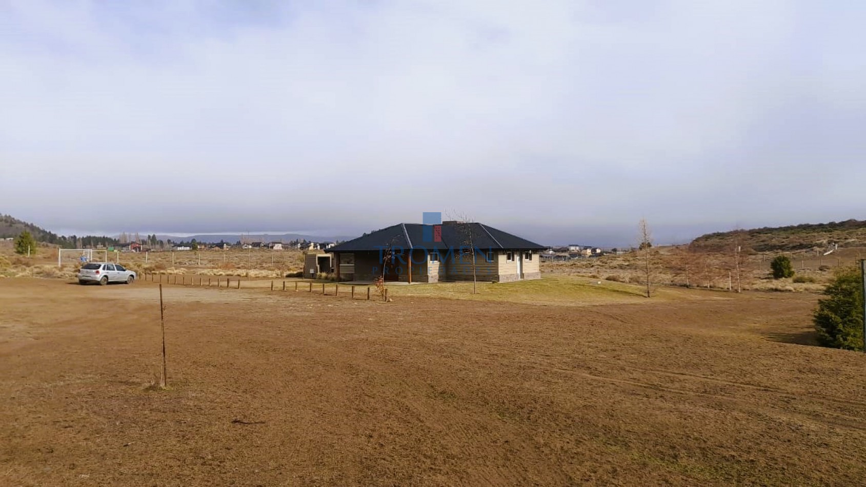 Lote con vista al lago. Barrancas de Dina Huapi