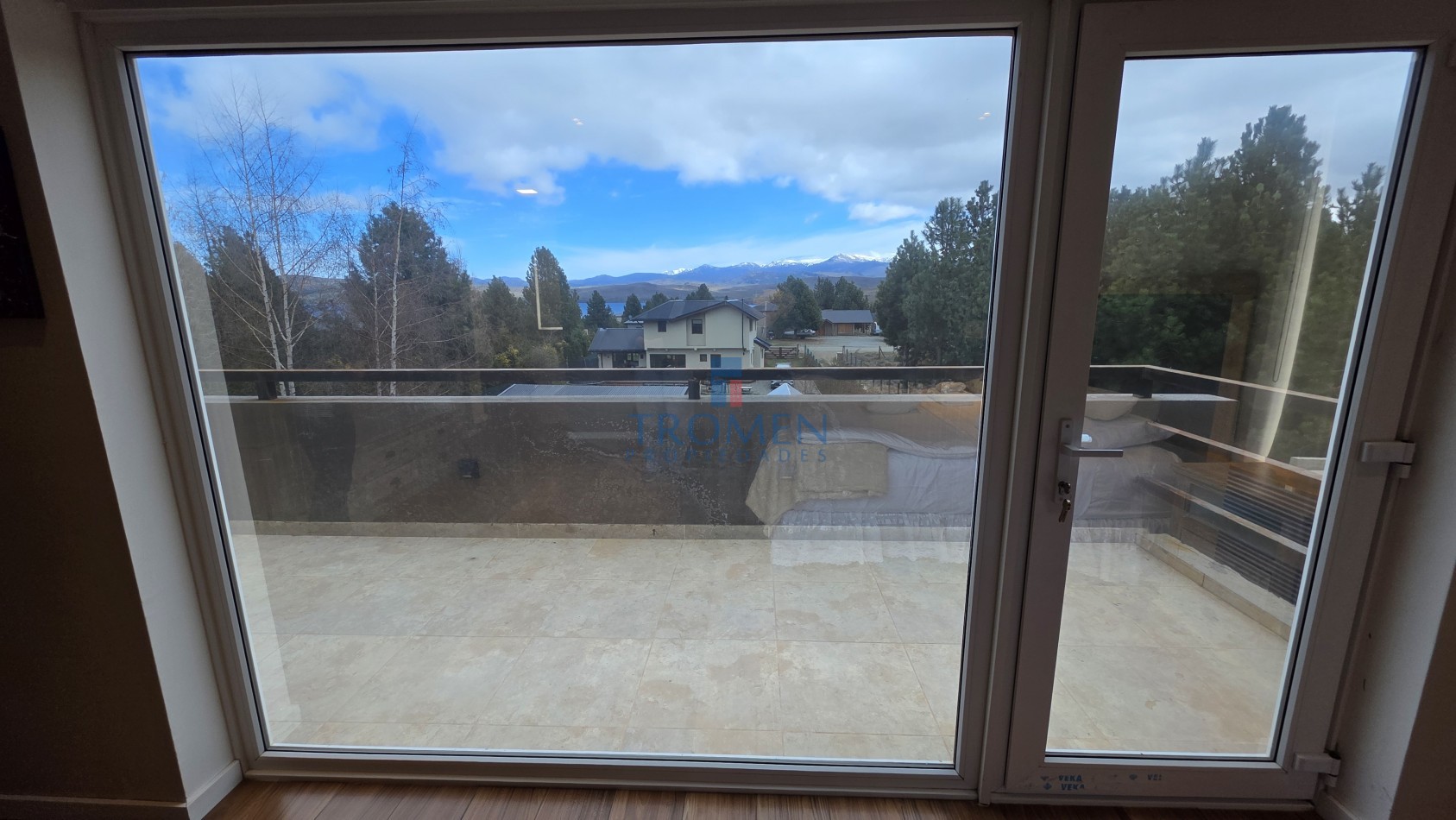 Casa en Dina Huapi - Girasoles del Limay