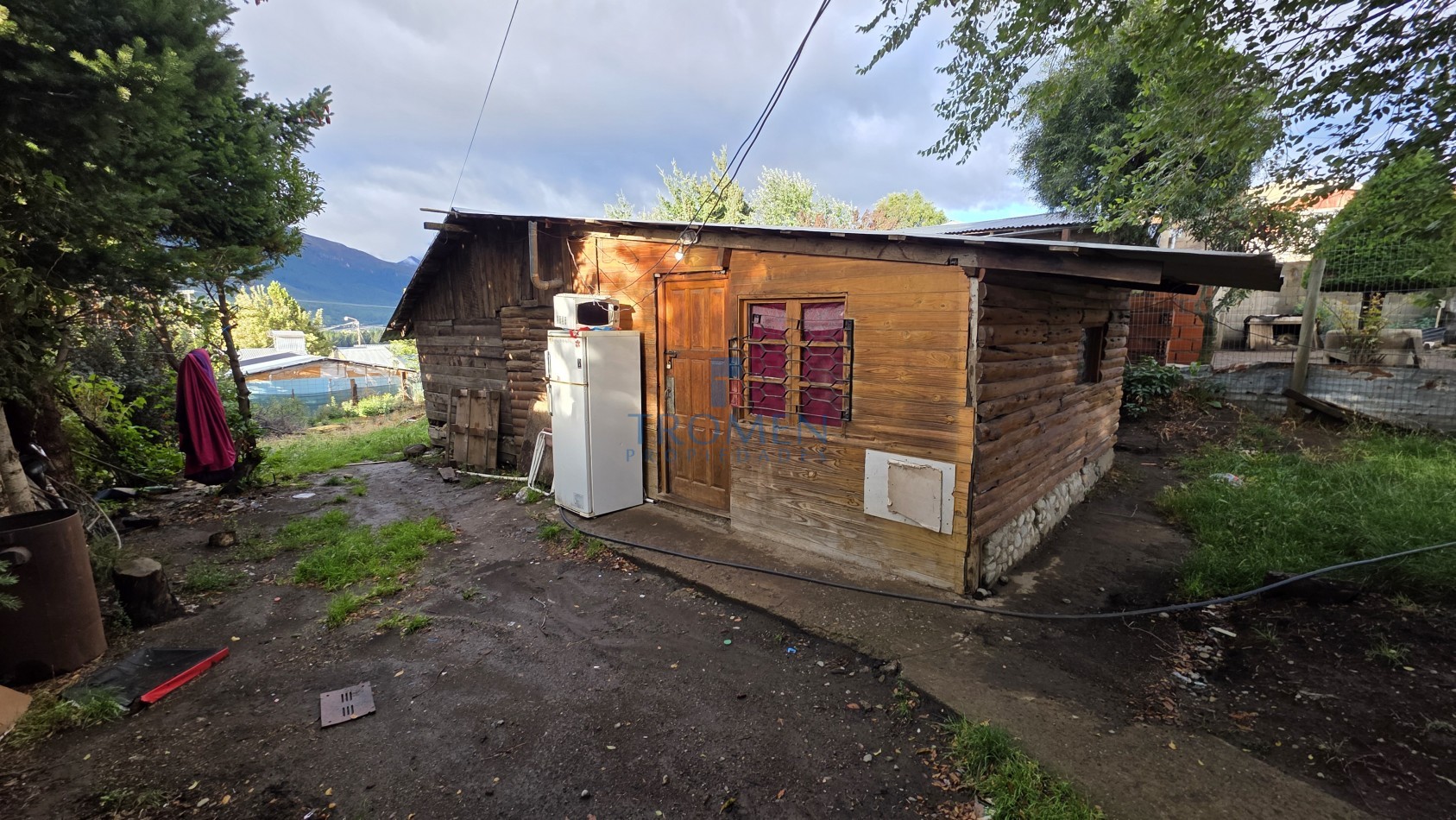 Terreno con cabaña 