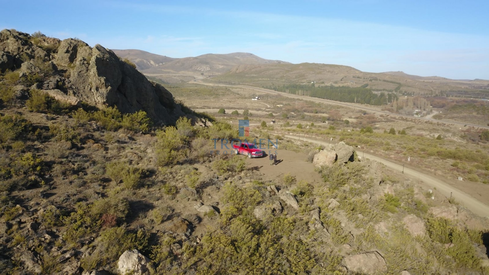 Lote con vista al lago. Barrancas de Dina Huapi