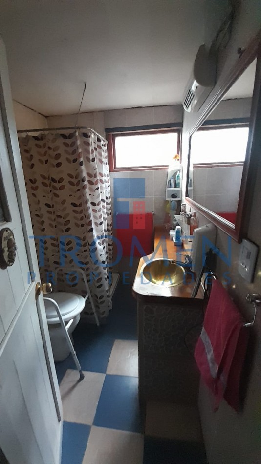 Dos Cabañas + local/ deposito en Dina Huapi