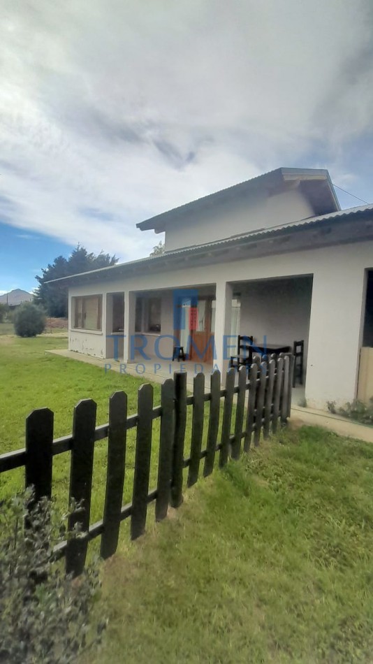 Casa en PH en Dina Huapi