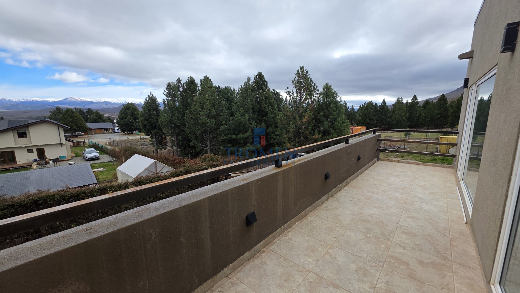 Casa en Dina Huapi - Girasoles del Limay